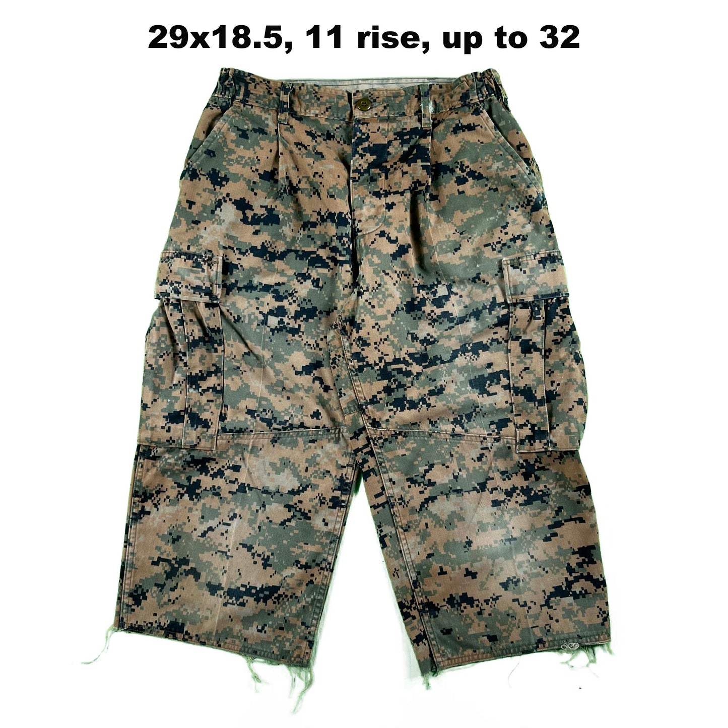 Vintage Chopped Baggy Army Camo Cargo Shorts- SELECT PAIR