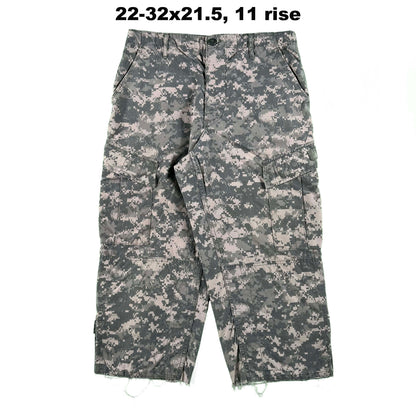 Vintage Chopped Baggy Army Camo Cargo Shorts- SELECT PAIR