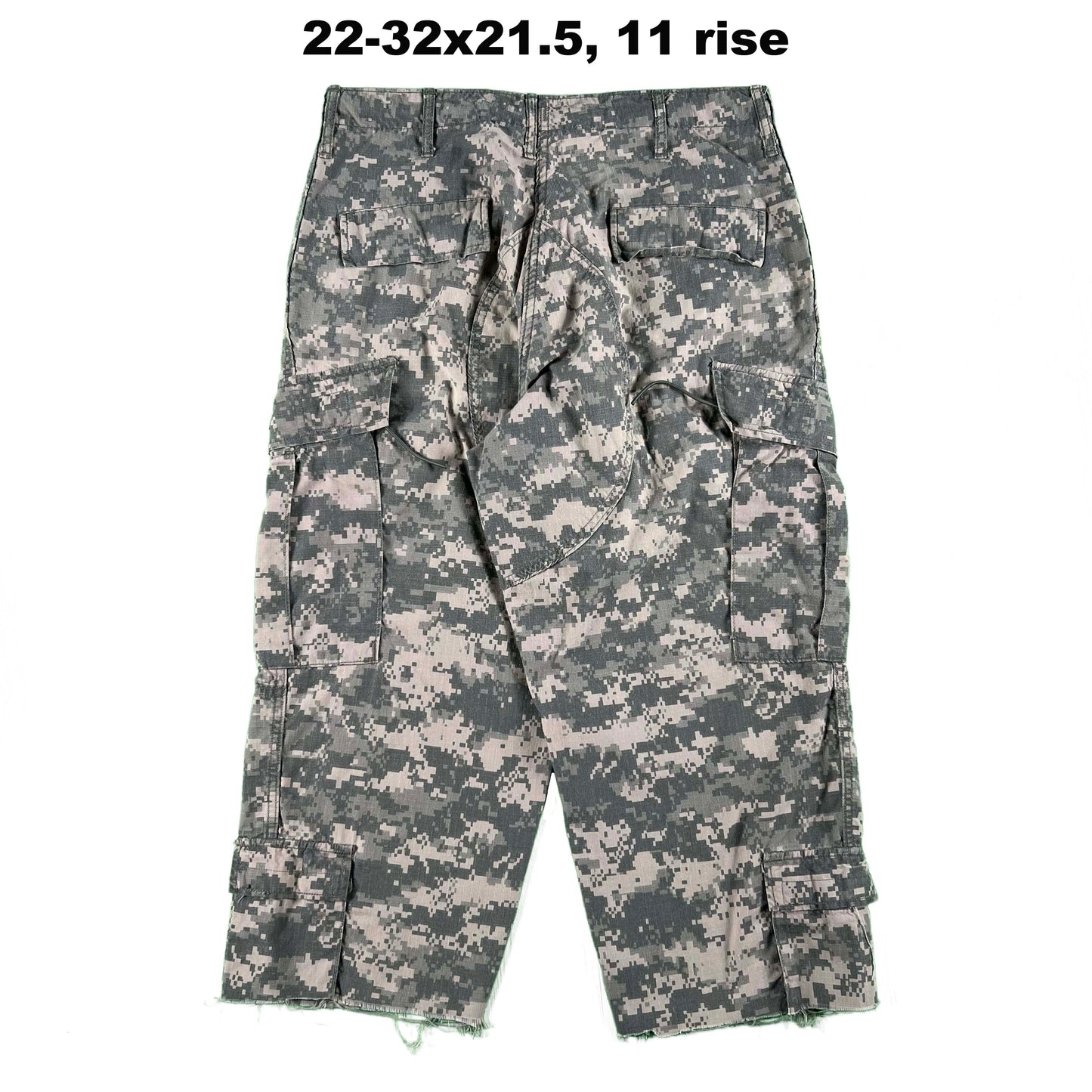 Vintage Chopped Baggy Army Camo Cargo Shorts- SELECT PAIR