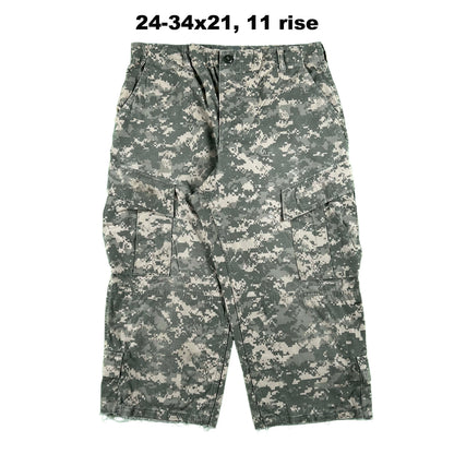 Vintage Chopped Baggy Army Camo Cargo Shorts- SELECT PAIR