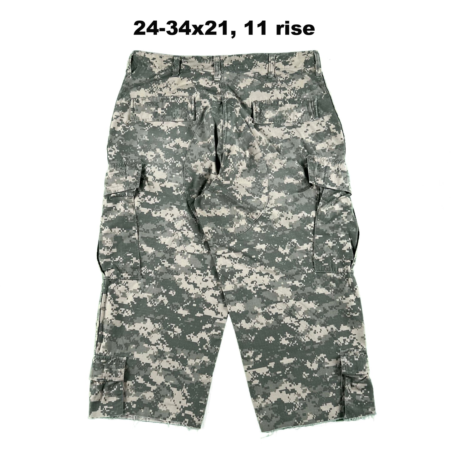 Vintage Chopped Baggy Army Camo Cargo Shorts- SELECT PAIR