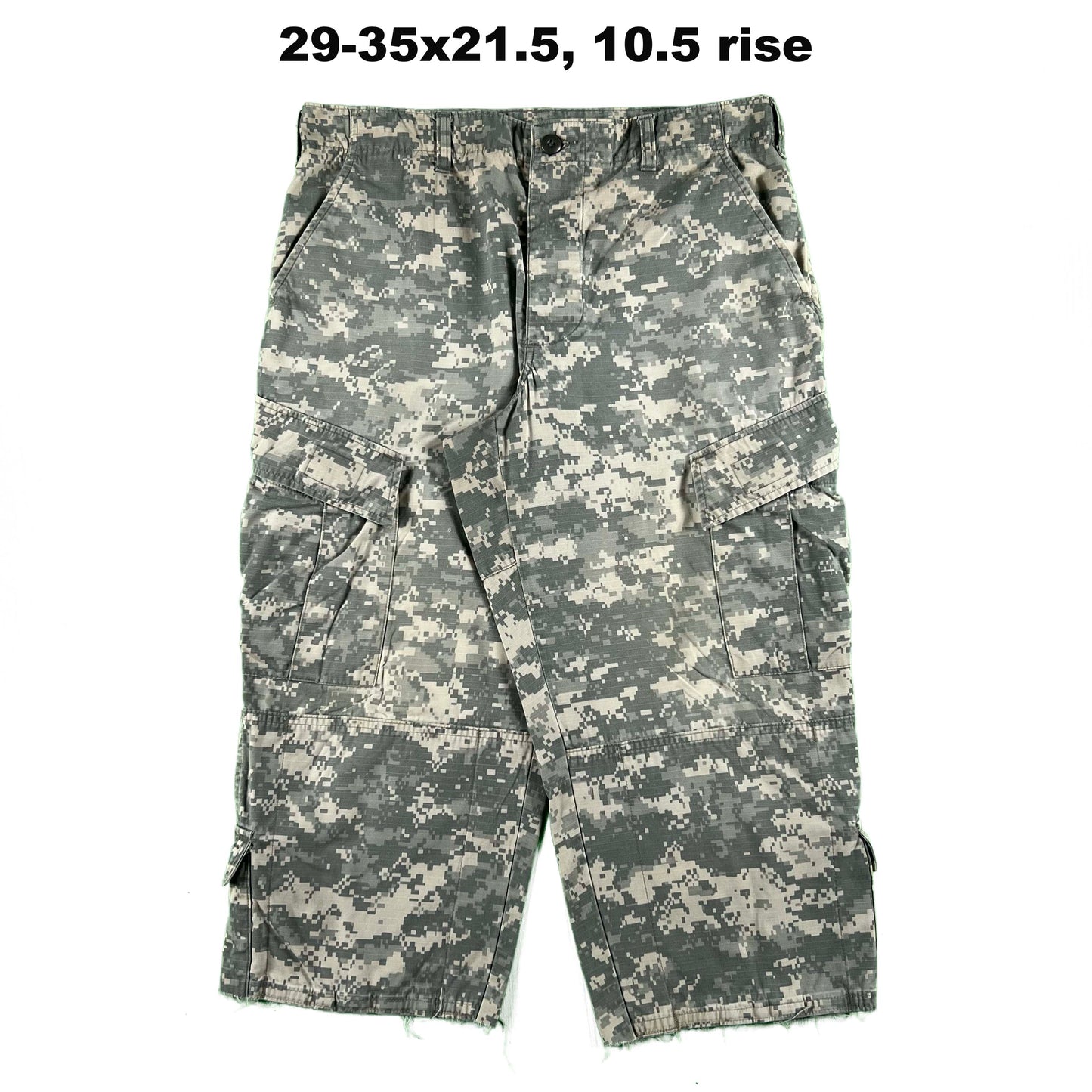 Vintage Chopped Baggy Army Camo Cargo Shorts- SELECT PAIR