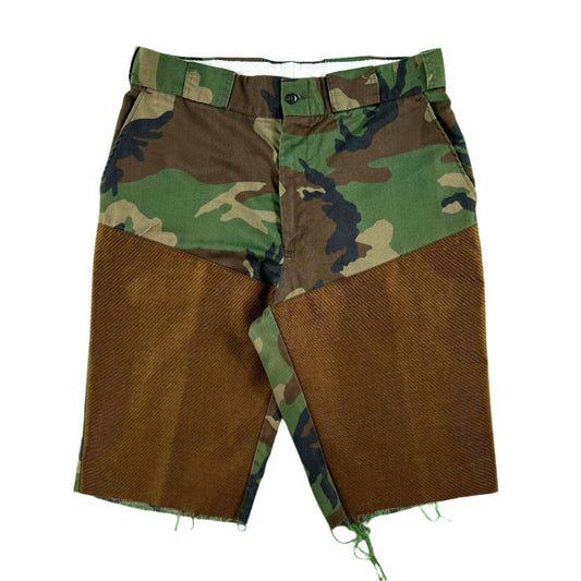 80s Cabela's Camo Cut Off Double Front Hunting Shorts- 33x12