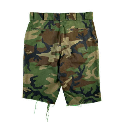 80s Cabela's Camo Cut Off Double Front Hunting Shorts- 33x12