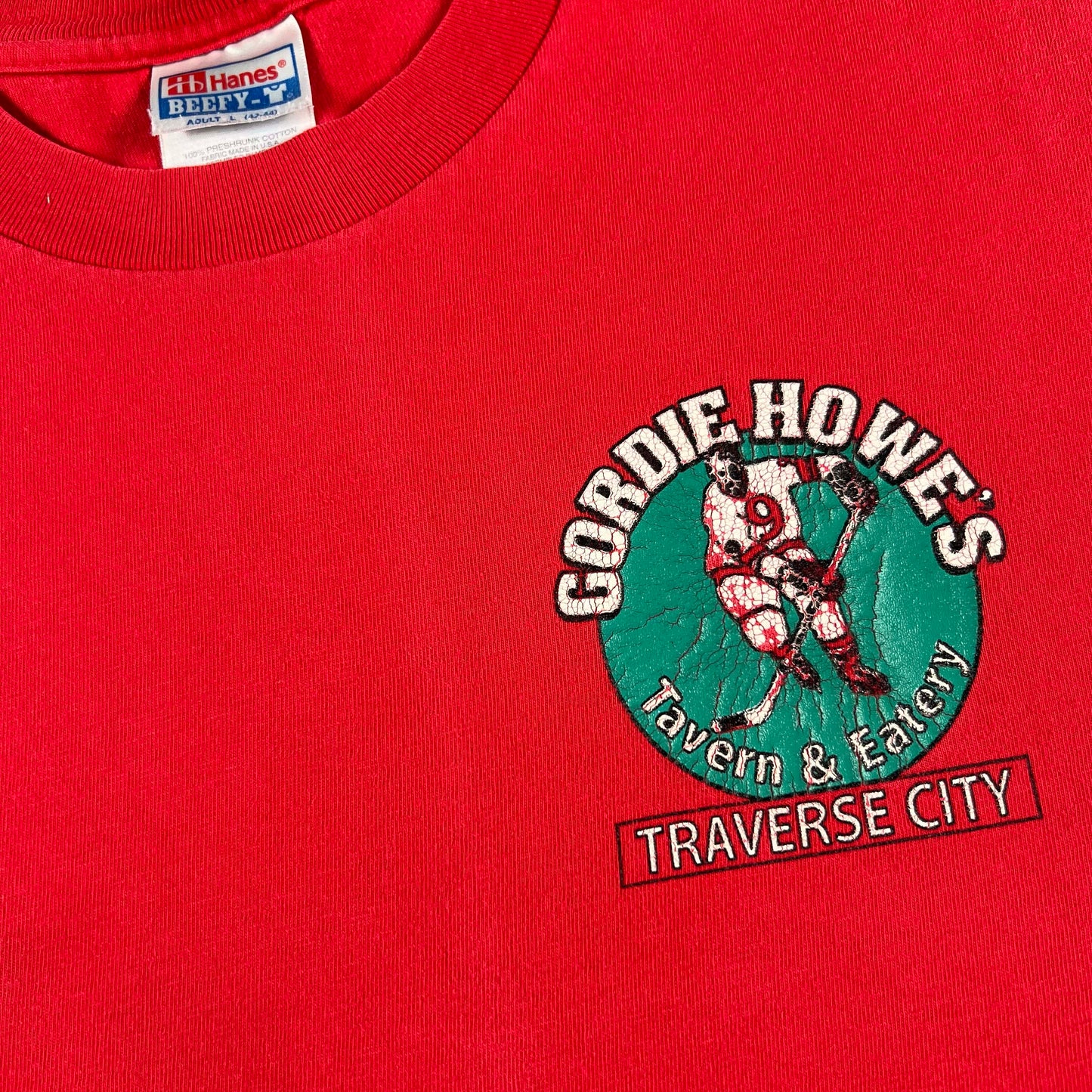 90s 'I Got Elbowed at Gordie Howe's' Bar Tee- L