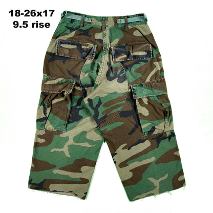 Vintage Chopped Baggy Army Camo Cargo Shorts- SELECT PAIR