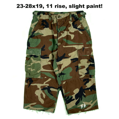 Vintage Chopped Baggy Army Camo Cargo Shorts- SELECT PAIR