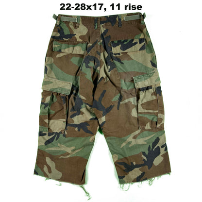 Vintage Chopped Baggy Army Camo Cargo Shorts- SELECT PAIR