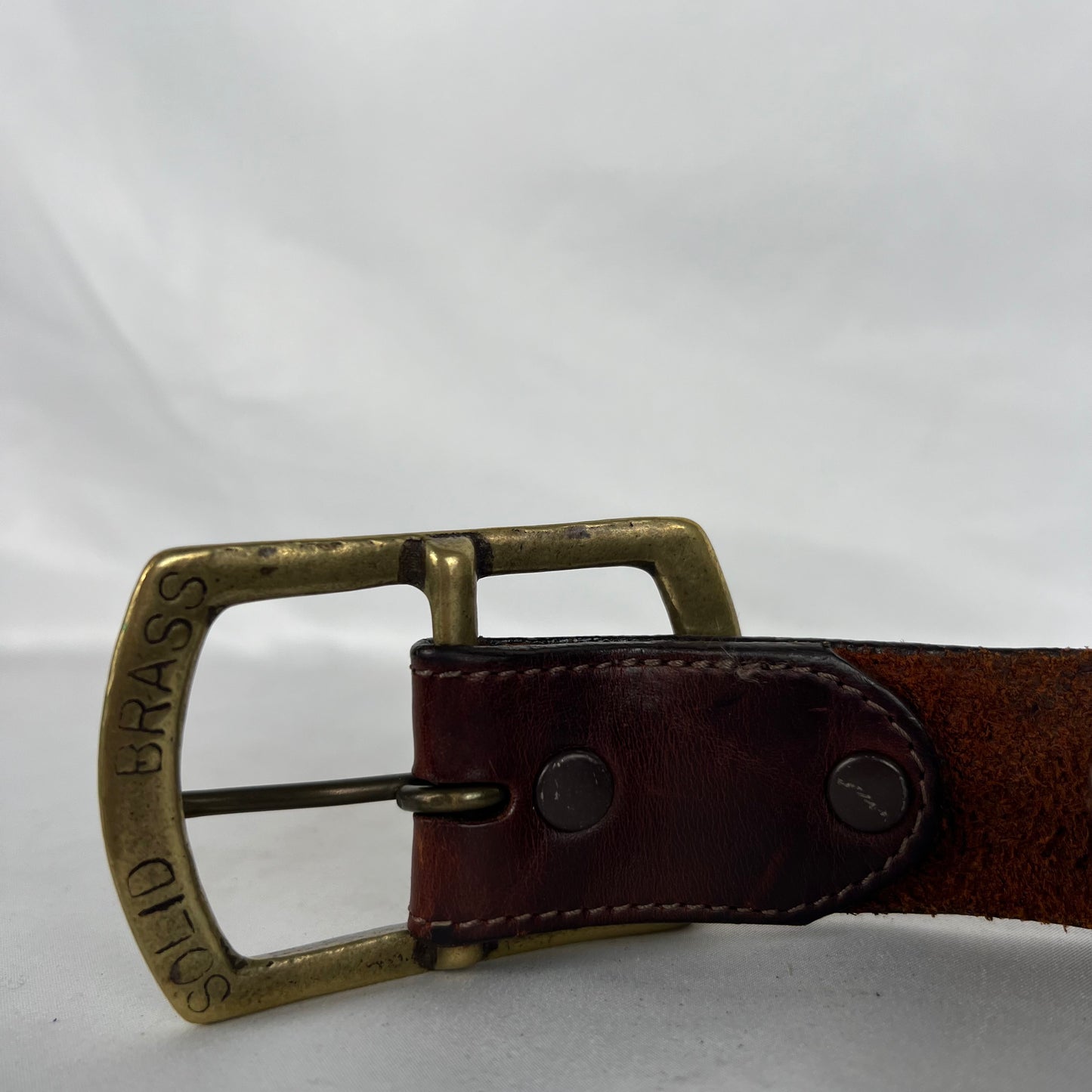 80s Large Brass Buckle Embellished Brown Leather Belt- 32"-36"