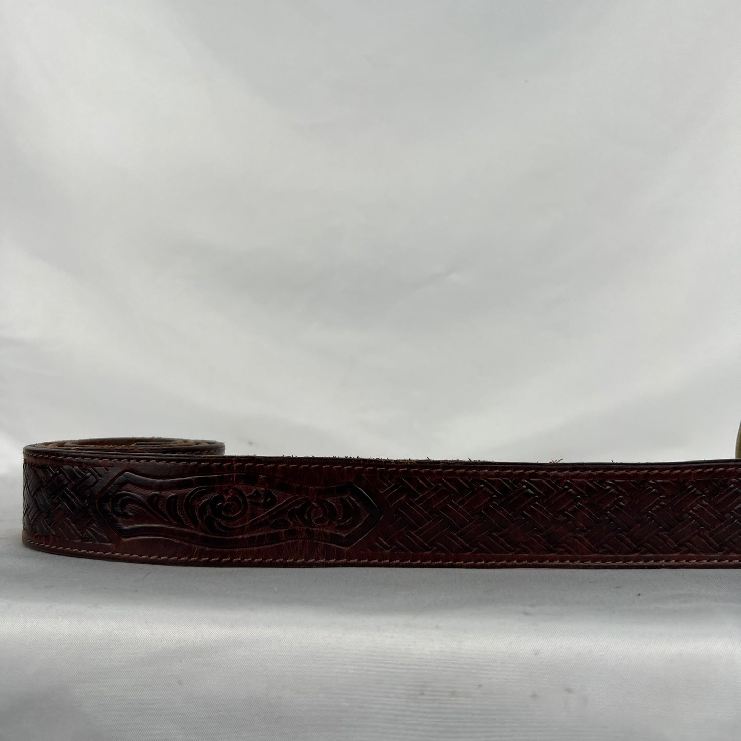 80s Large Brass Buckle Embellished Brown Leather Belt- 32"-36"