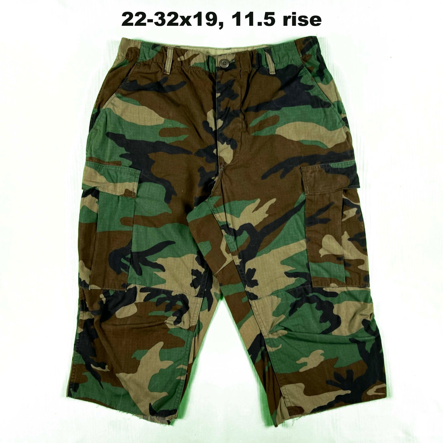 Vintage Chopped Baggy Army Camo Cargo Shorts- SELECT PAIR