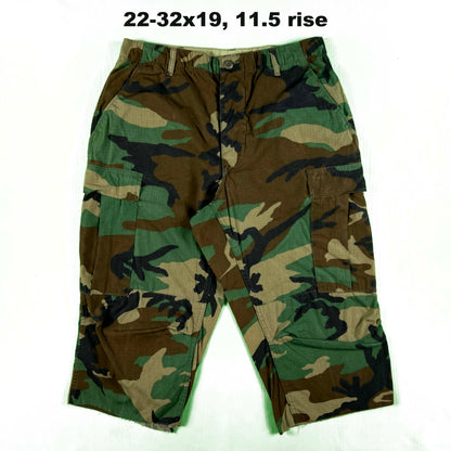 Vintage Chopped Baggy Army Camo Cargo Shorts- SELECT PAIR