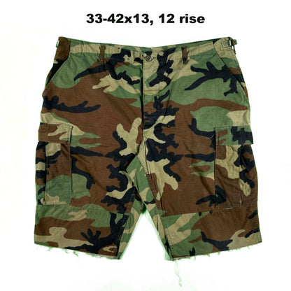 Vintage Chopped Baggy Army Camo Cargo Shorts- SELECT PAIR