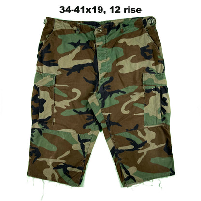 Vintage Chopped Baggy Army Camo Cargo Shorts- SELECT PAIR