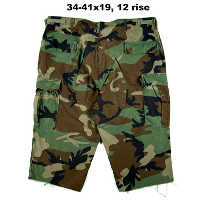 Vintage Chopped Baggy Army Camo Cargo Shorts- SELECT PAIR