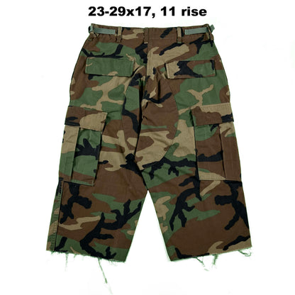 Vintage Chopped Baggy Army Camo Cargo Shorts- SELECT PAIR