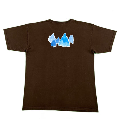 90s/00s Burton 'three feet of fresh...' Tee- L