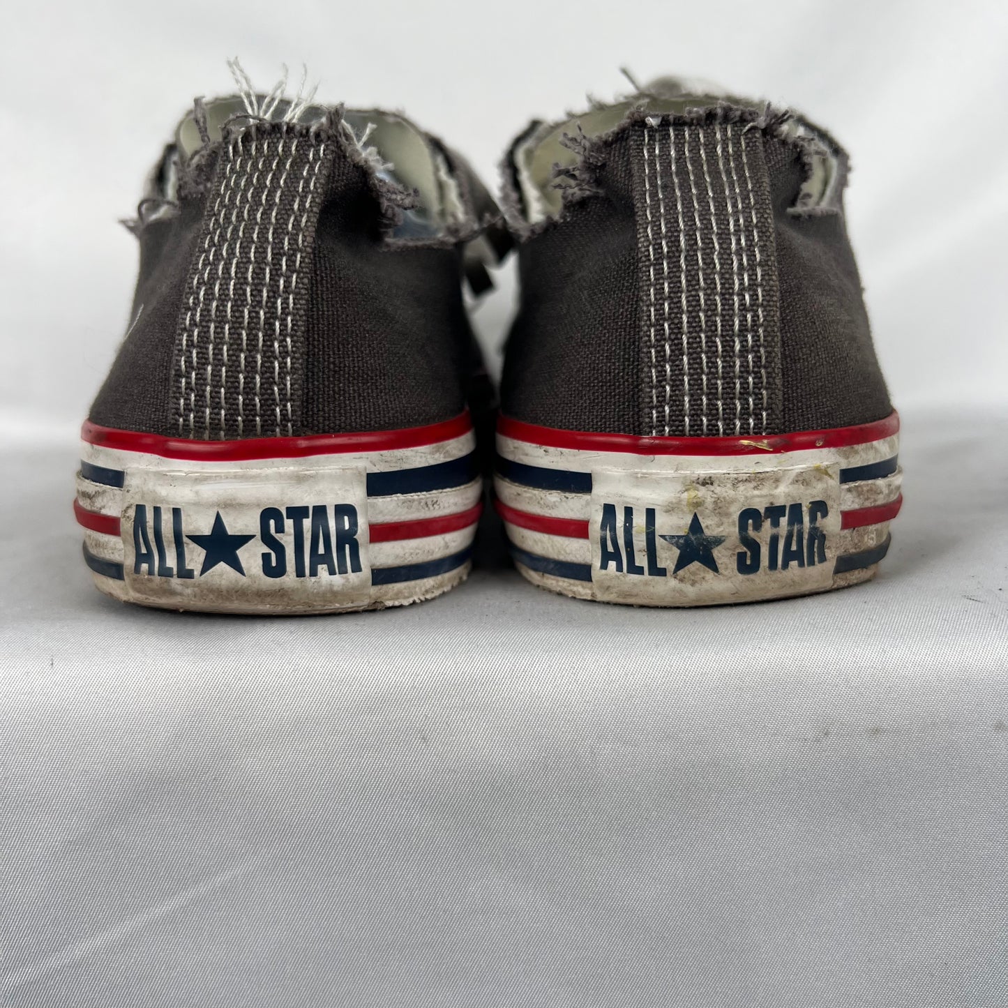 Well Worn Converse Low Top Sneakers sz 8- SELECT PAIR