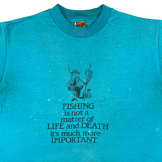 80s 'Fishing is not a Matter of Life and Death' Painters Tee- M