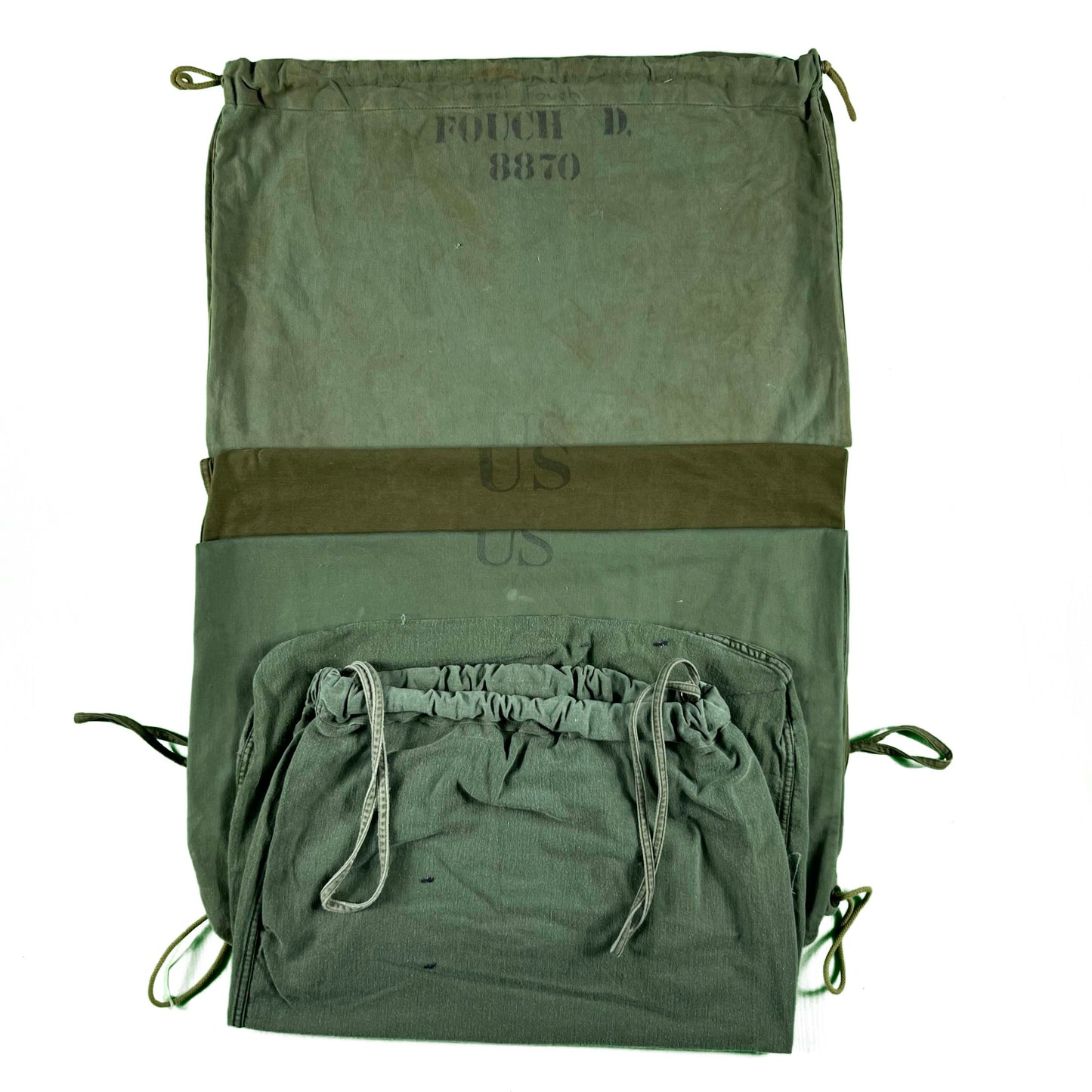 Vintage U.S. Army Barracks Laundry Bags(SELECT QUANTITY)
