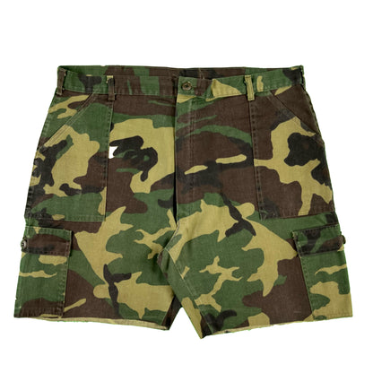 70s Chopped Camo Cargo Shorts- 39x8.5