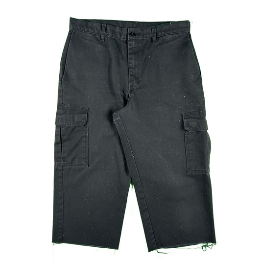 Dickies Black Cargo Capris- 32x21