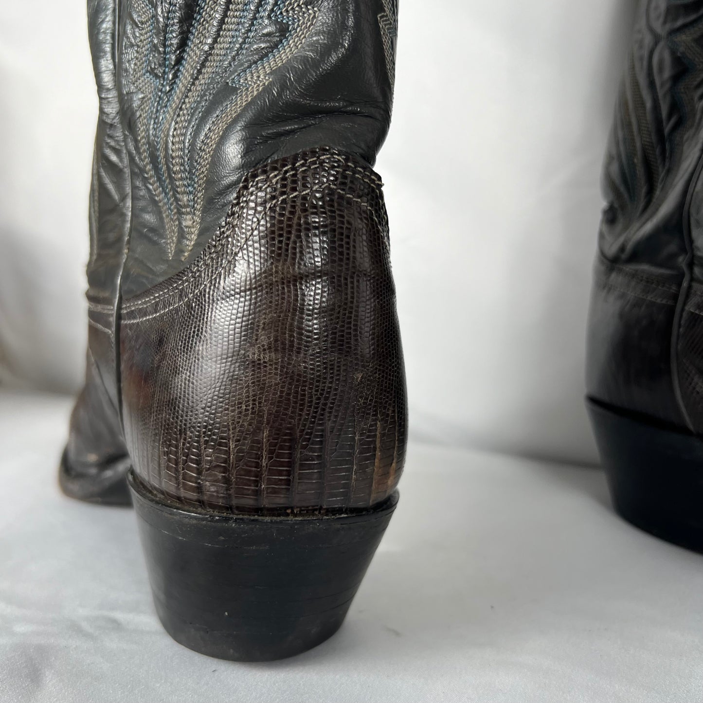 80s/90s Justin Grey and Black Snakeskin Cowboy Boots- M's 9, W's 10.5