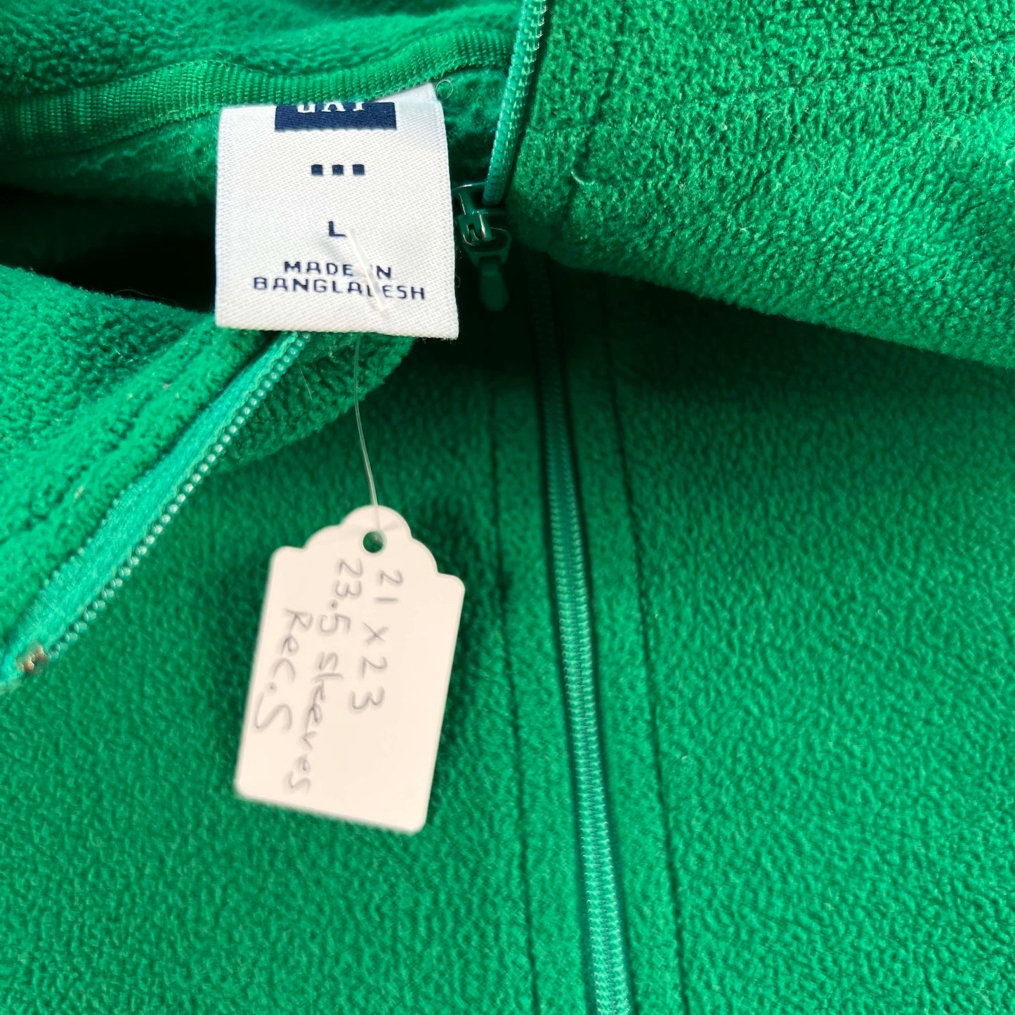 Vintage Gap 1/4 Zip Fleece'- SELECT FLEECE