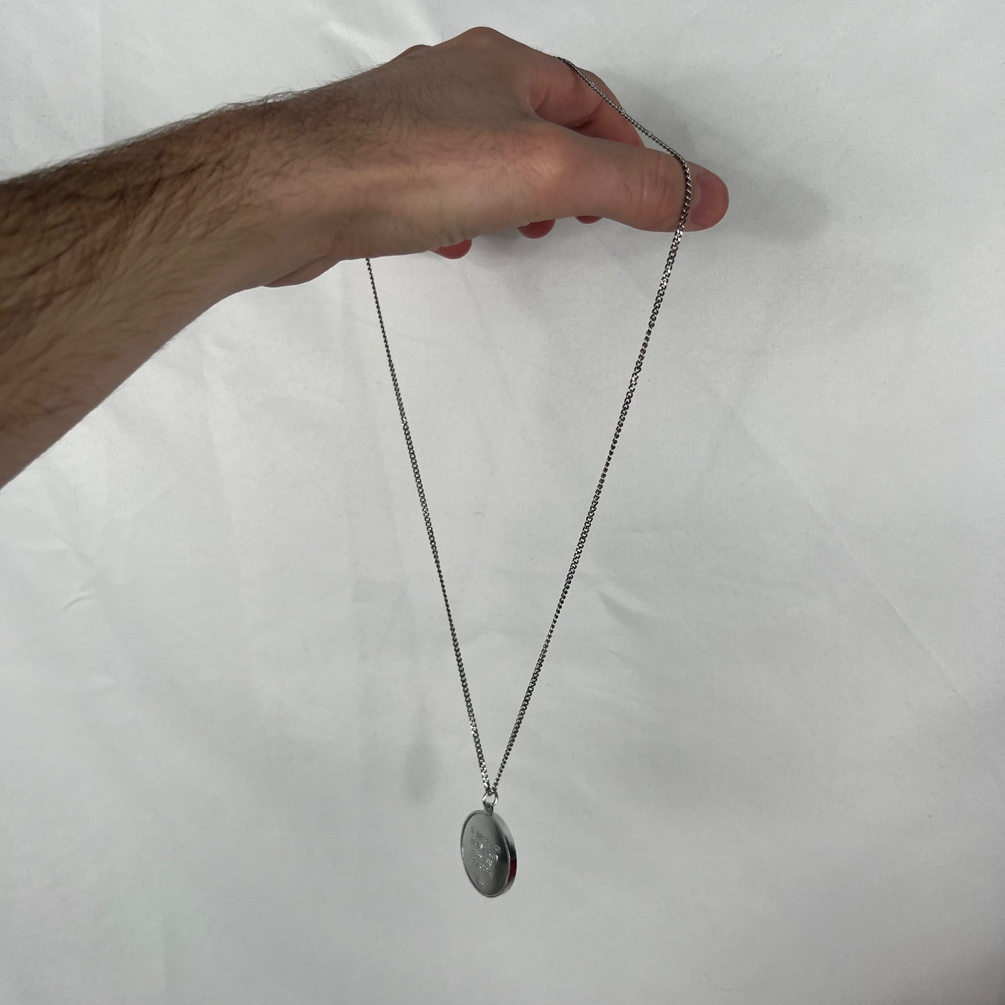 80s Chain w Religious Pendant