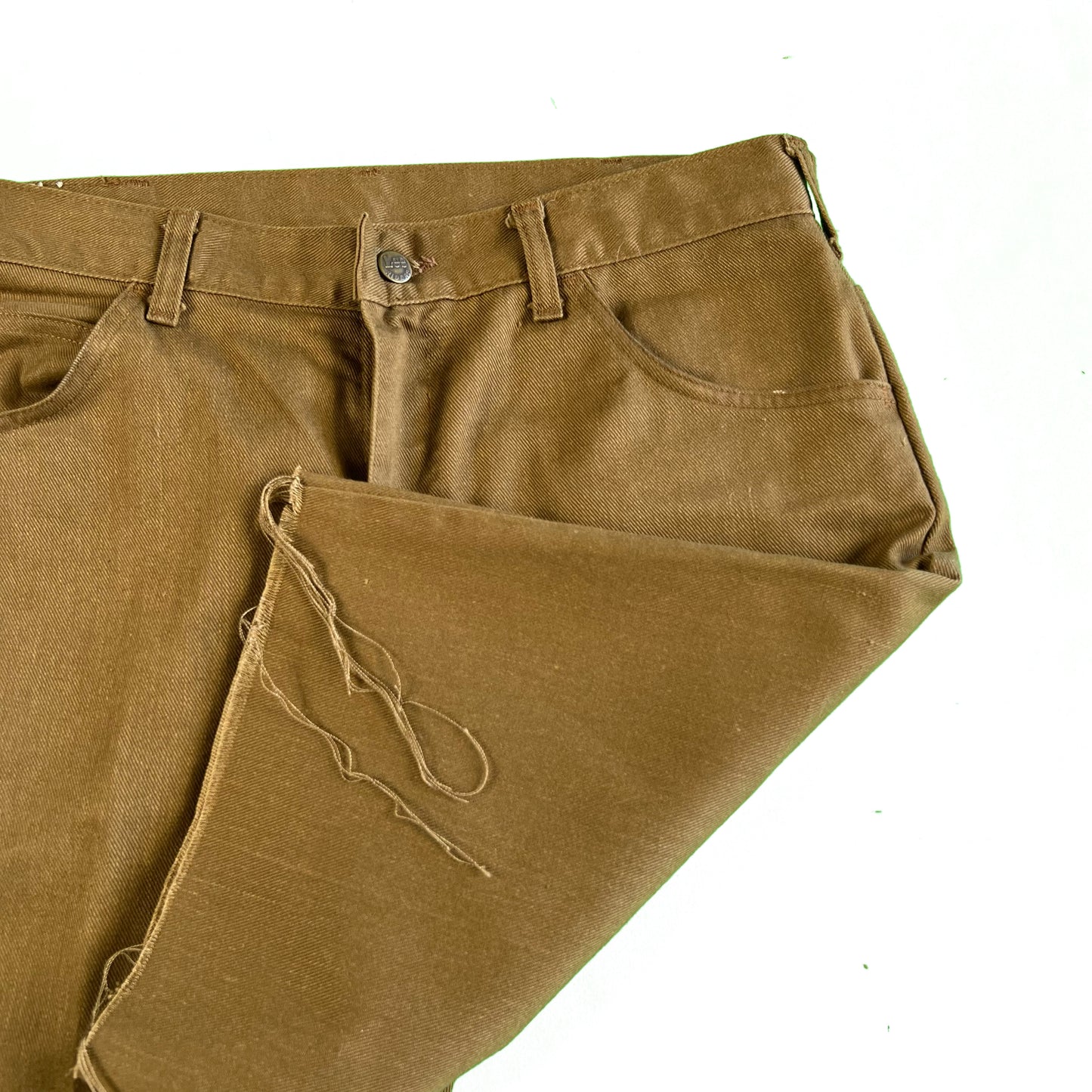 70s Cut Off Dark Tan Lee Shorts- 33x9