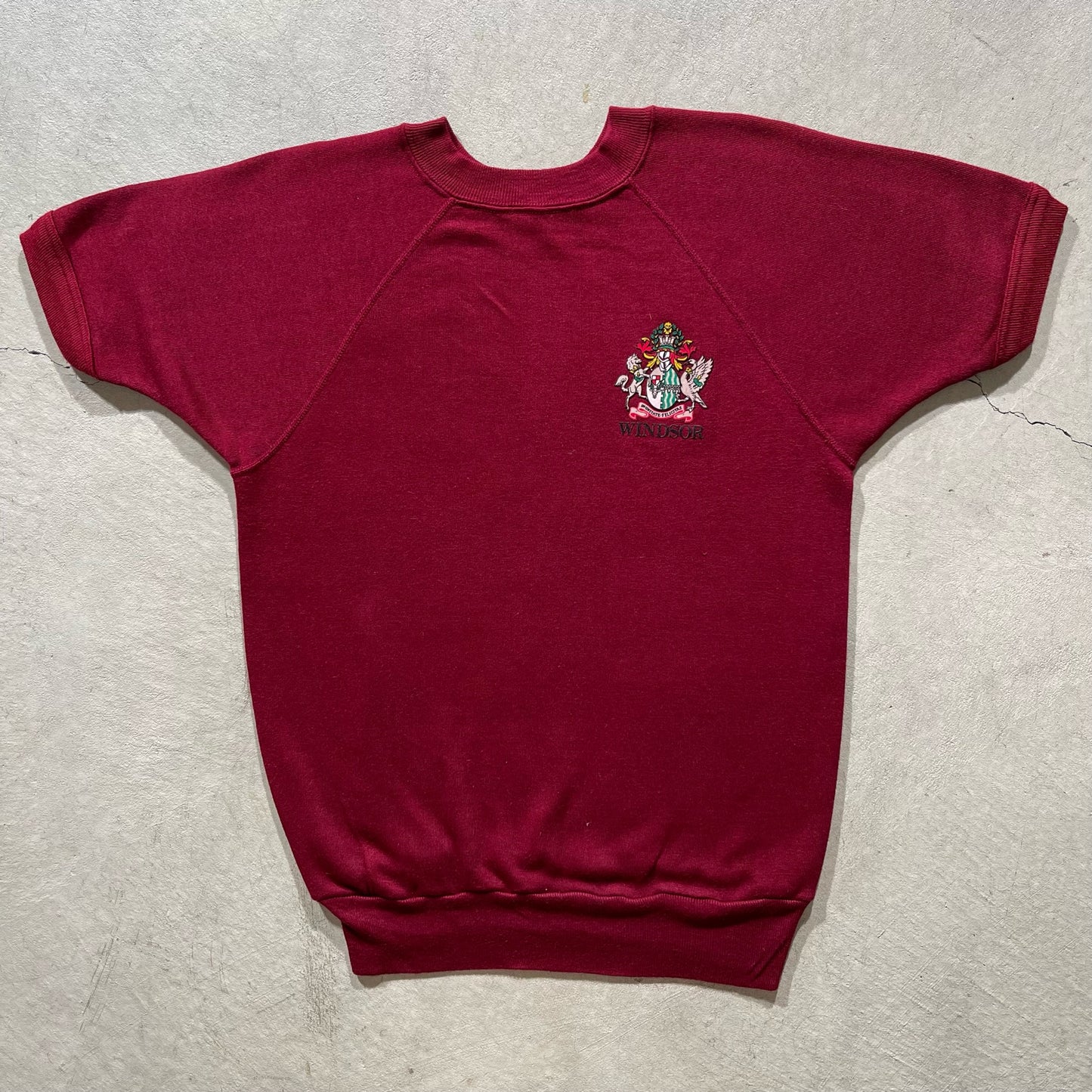 80s Short Sleeve Crest Sweatshirt- M