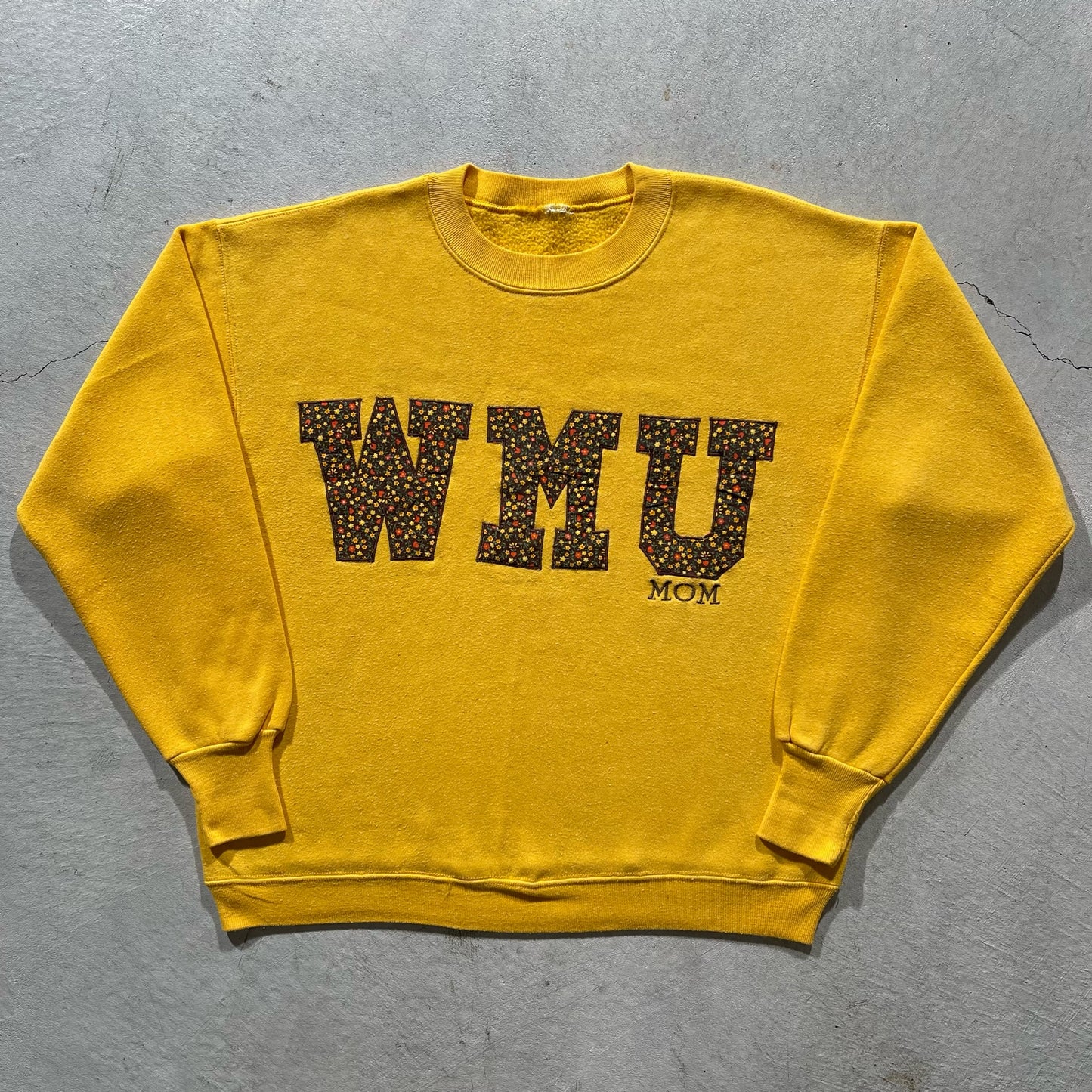80s WMU Mom Sweatshirt- M
