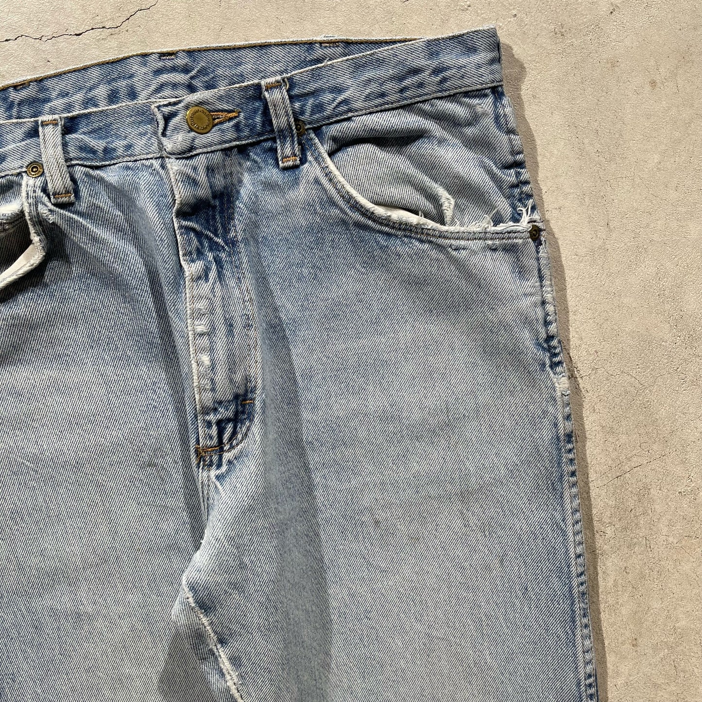 90s Light Wash Wrangler Denim- 32