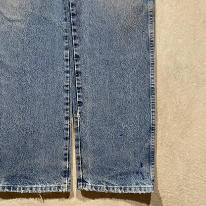 00s Mid Wash Denim- 31