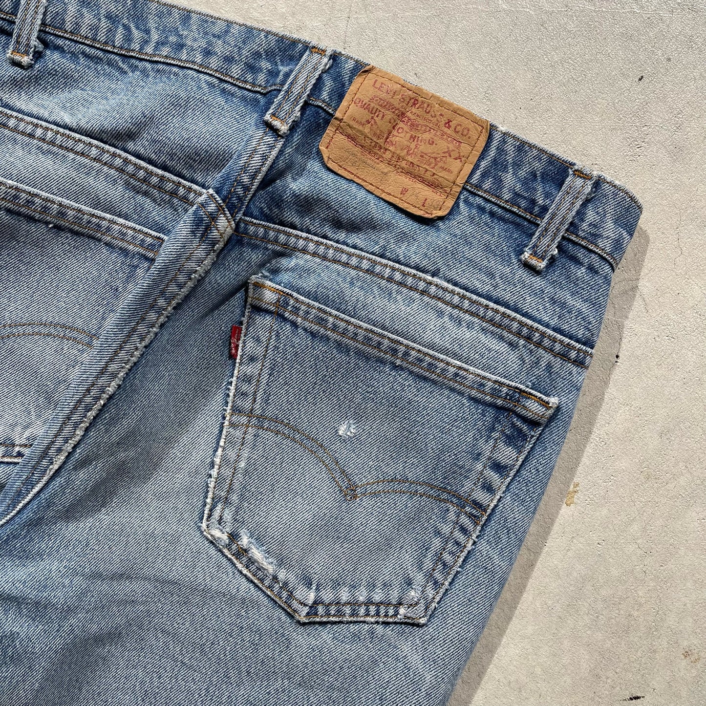 80s Levi's 517s- 33