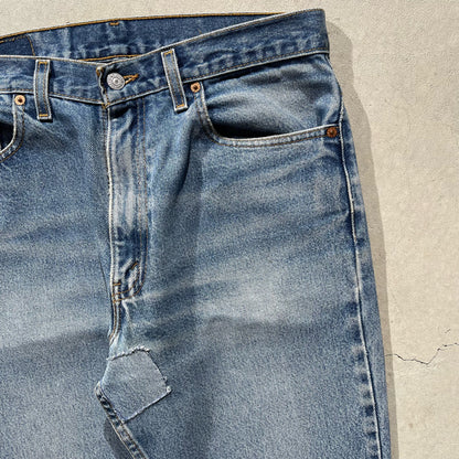 90s Levi's 517s- 33