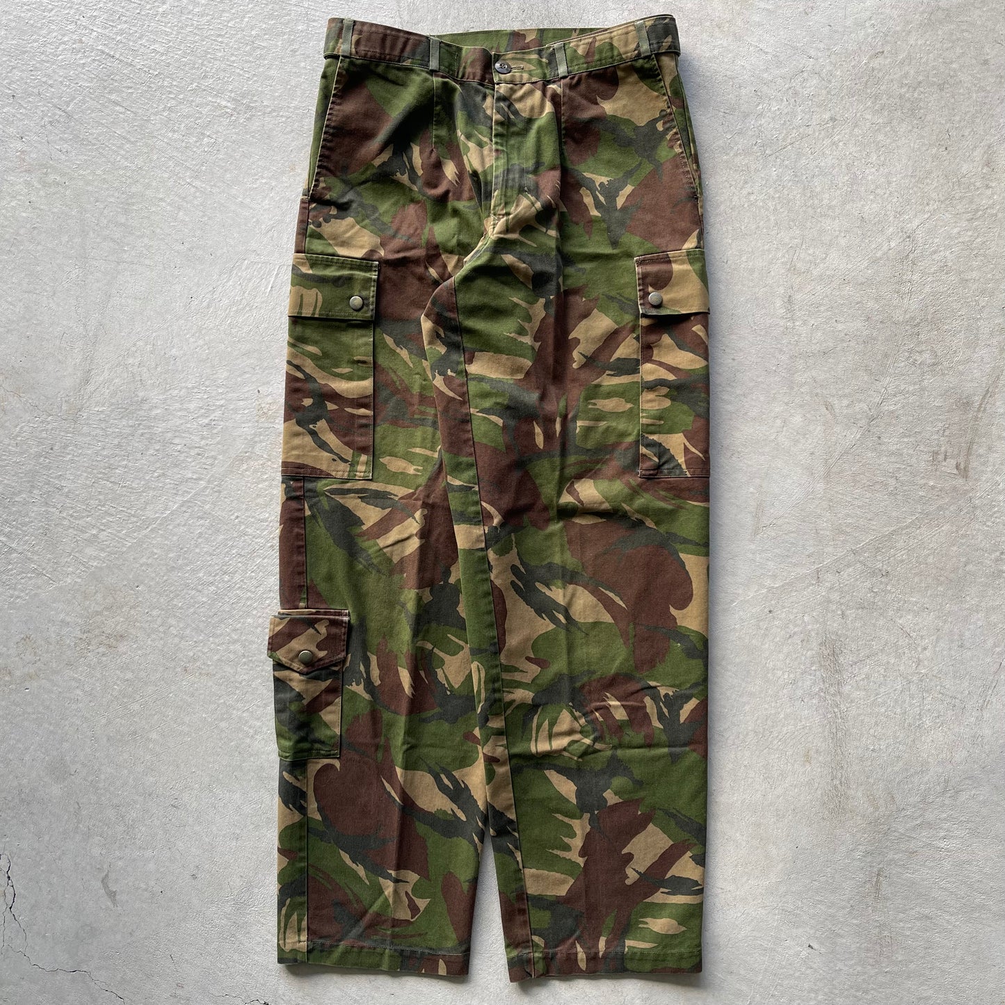 90s Camo Multi Pocket Military Cargos- 32