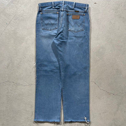 90s Thrashed Wrangler Denim- 32