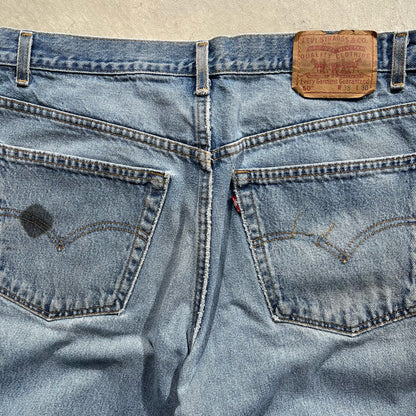 90s Levi's 550s- 36