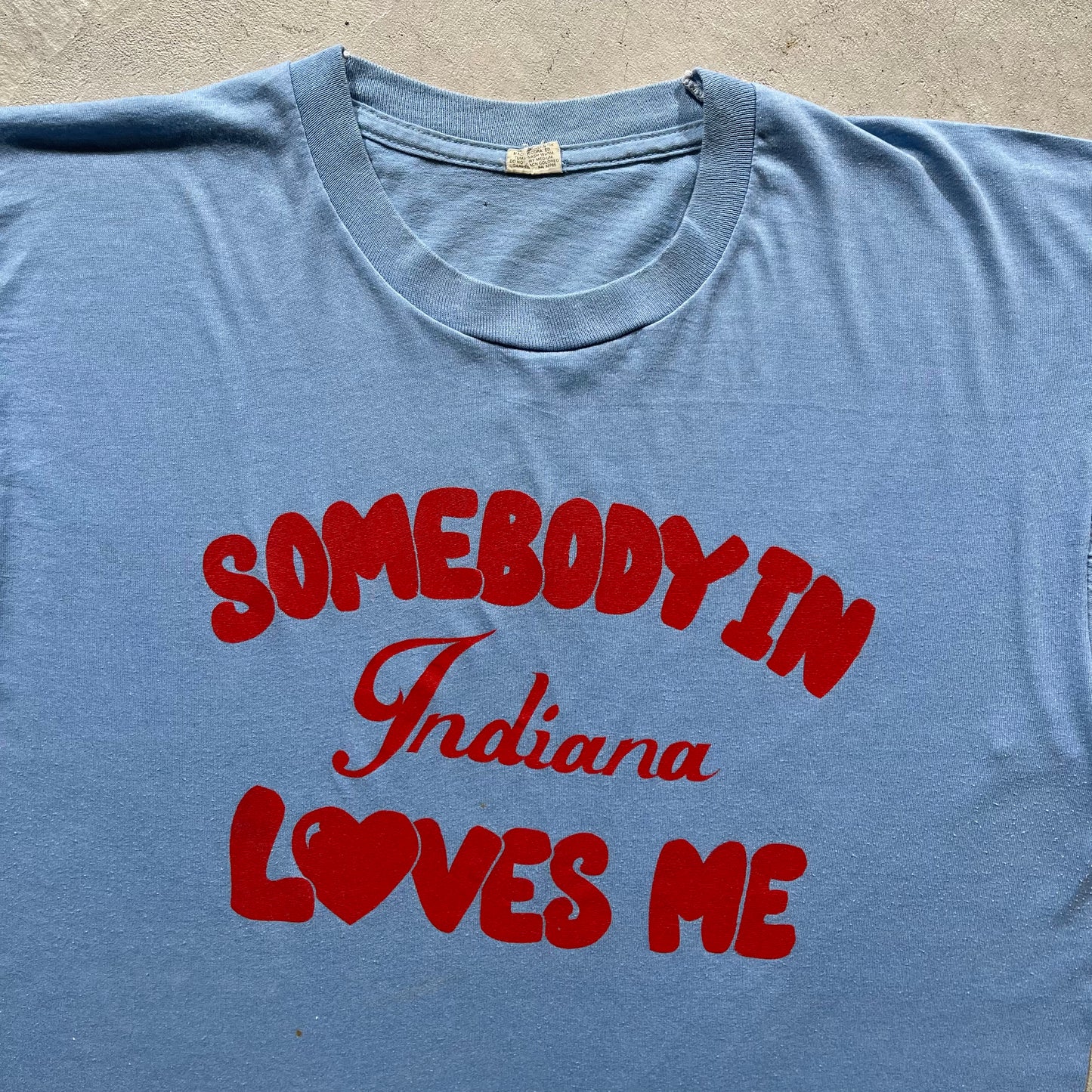 80s 'Somebody in Indiana Loves Me' Tee- M